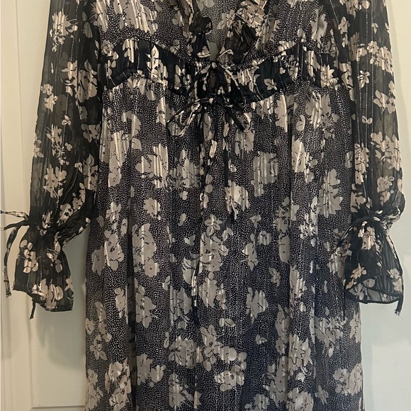 Jessica Simpson Gaia Duster in Drafted Florals - Picture 3 of 6